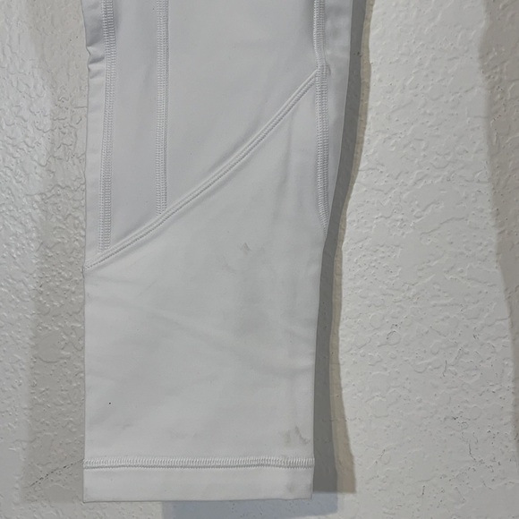 LULULEMON All the Right Places High-Rise Drawcord Waist Crop White Size 8 NWT - Picture 5 of 12
